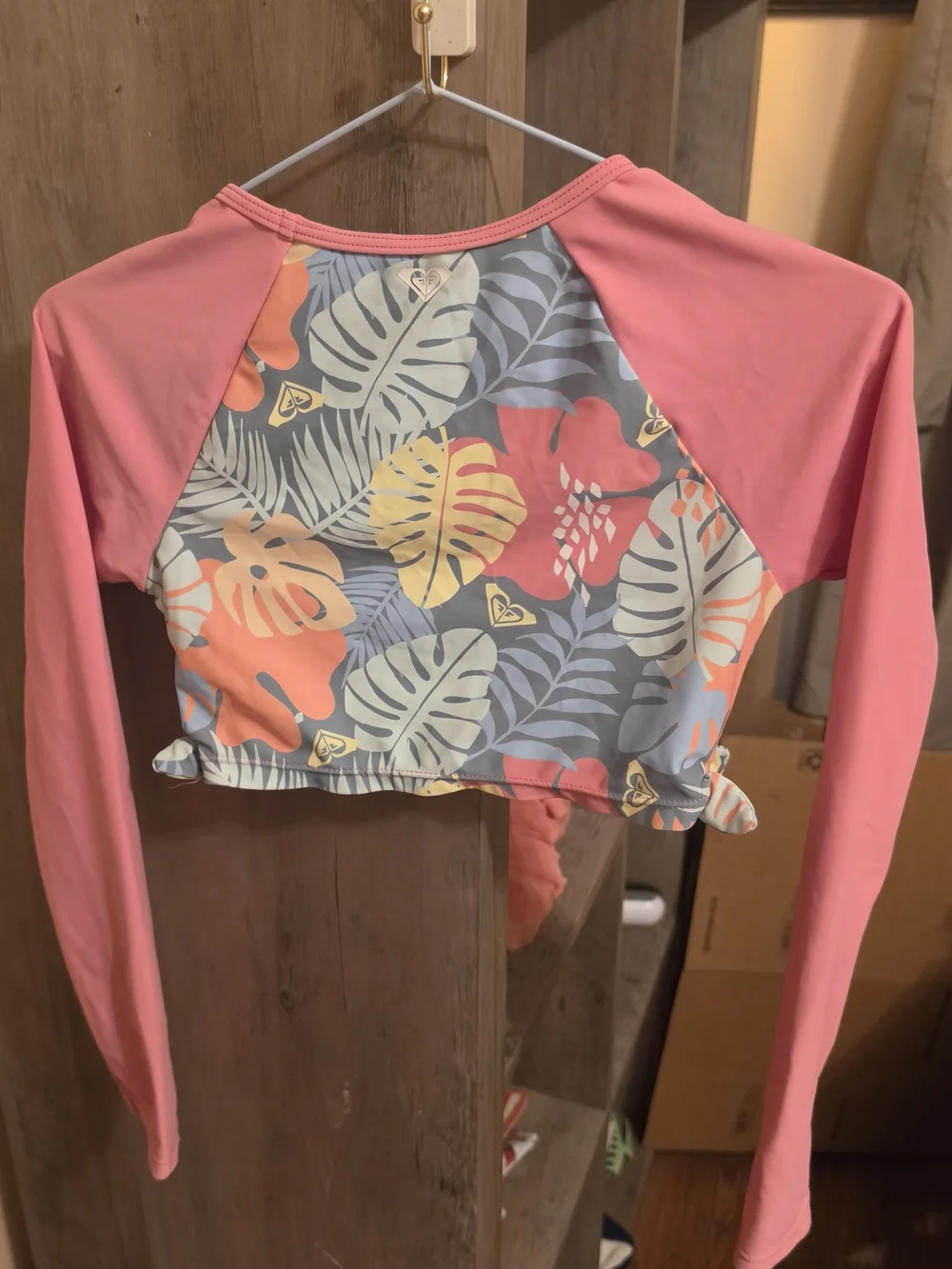 Roxy Pink Long-Sleeve Tropical Print Crop Rash Guard
